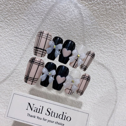 100% Handmade Press-on Nails 19342